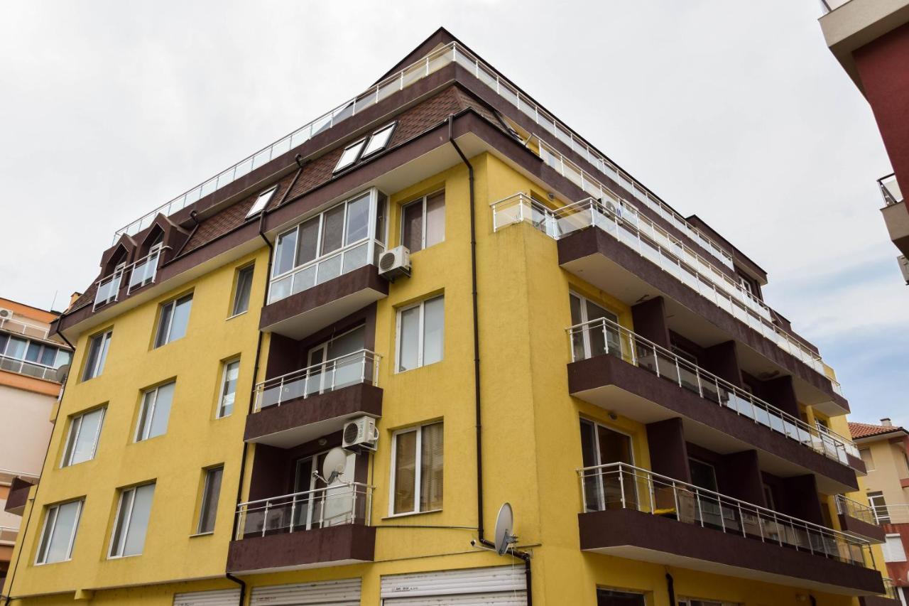 Apartment Coral Поморие Экстерьер фото